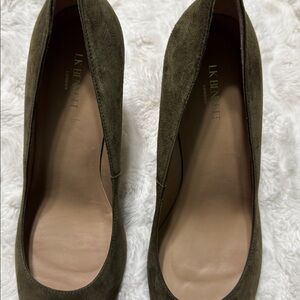 LK Bennett London green suede Shoes size 41 NWOB
